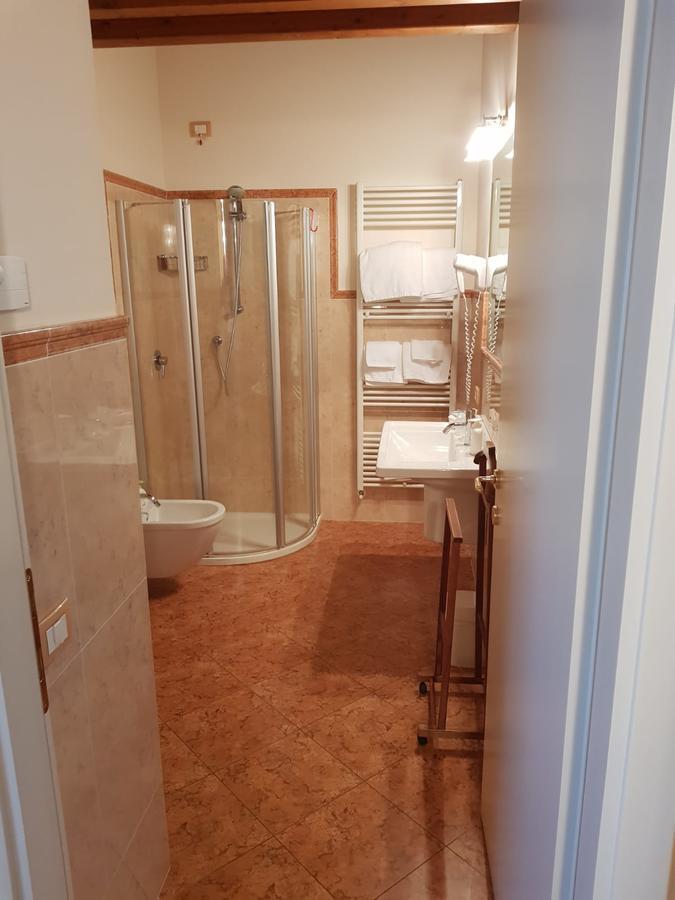 I Caloseni Bed & Breakfast Caldiero ภายนอก รูปภาพ
